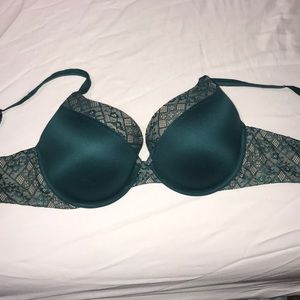 Victoria’s Secret Push-up Bra